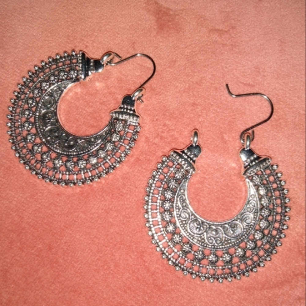 Silver Intricate Filigree Metal Lace Earrings India Bohemian Boho Aesthetic - Picture 4 of 9
